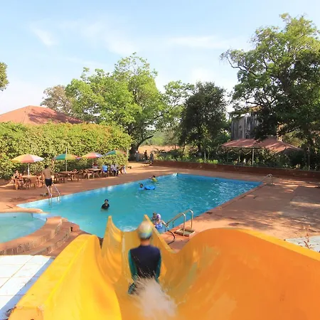 Hotel Gujarat Bhavan Matheran