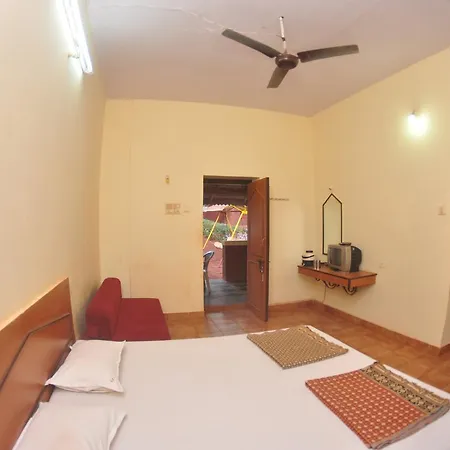Gujarat Bhavan Hotel
